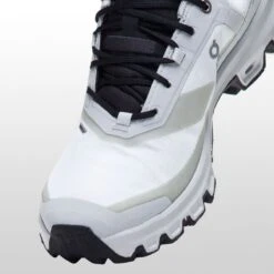 On Running Cloudventure Waterproof Trail Running Shoe - Women's -On Running GLABLA D11