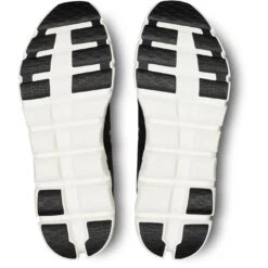 On Running On Cloudflow 4 Running Shoe Men - Black & White -On Running on cloudflow 4 running shoe men black white 4 1567118