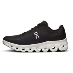 On Running On Cloudflow 4 Women Running Shoe - Black & White 8 On Running On Cloudflow 4 Women Running Shoe - Black & White -On Running on cloudflow 4 running shoe women black white 5 1567175