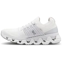 On Running On Cloudswift 3 Women Running Shoe - White & Frost -On Running on cloudswift 3 women running shoe white frost 7 1471233